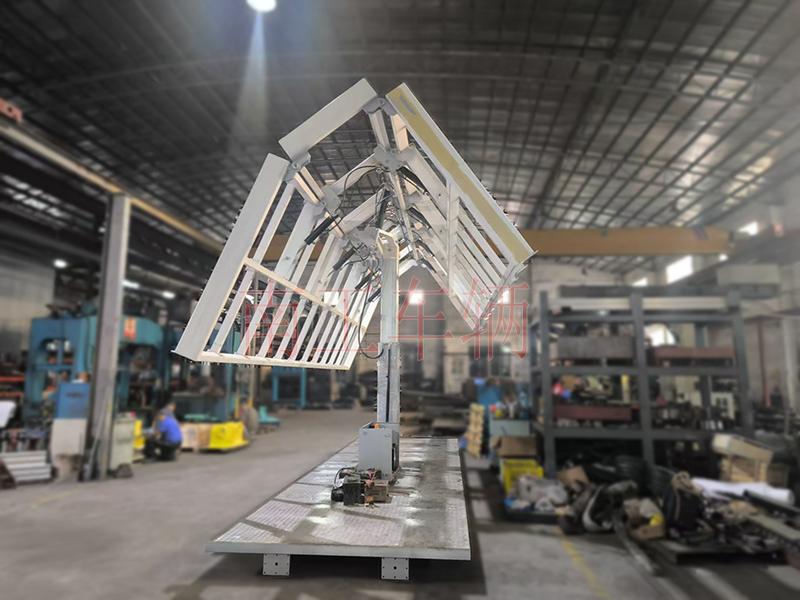 1.5噸大型戶(hù)外LED廣告拖車(chē)架 34方廣告宣傳車(chē)